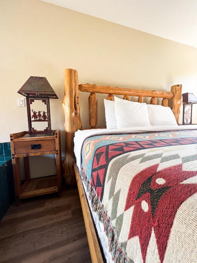 Creekside Lodge And Cabins Mayer Extérieur photo