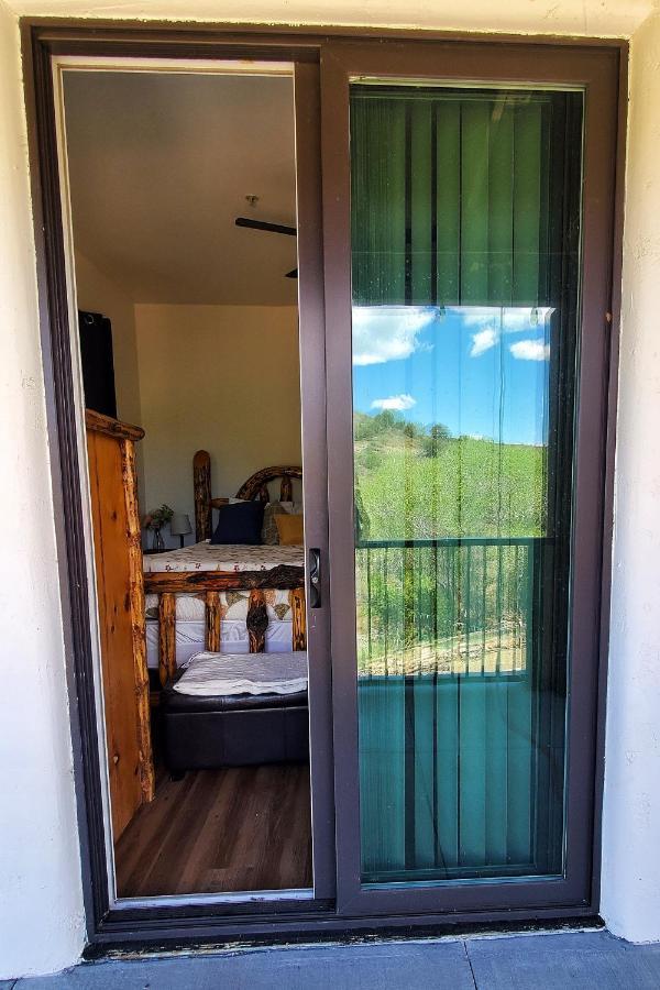 Creekside Lodge And Cabins Mayer Extérieur photo